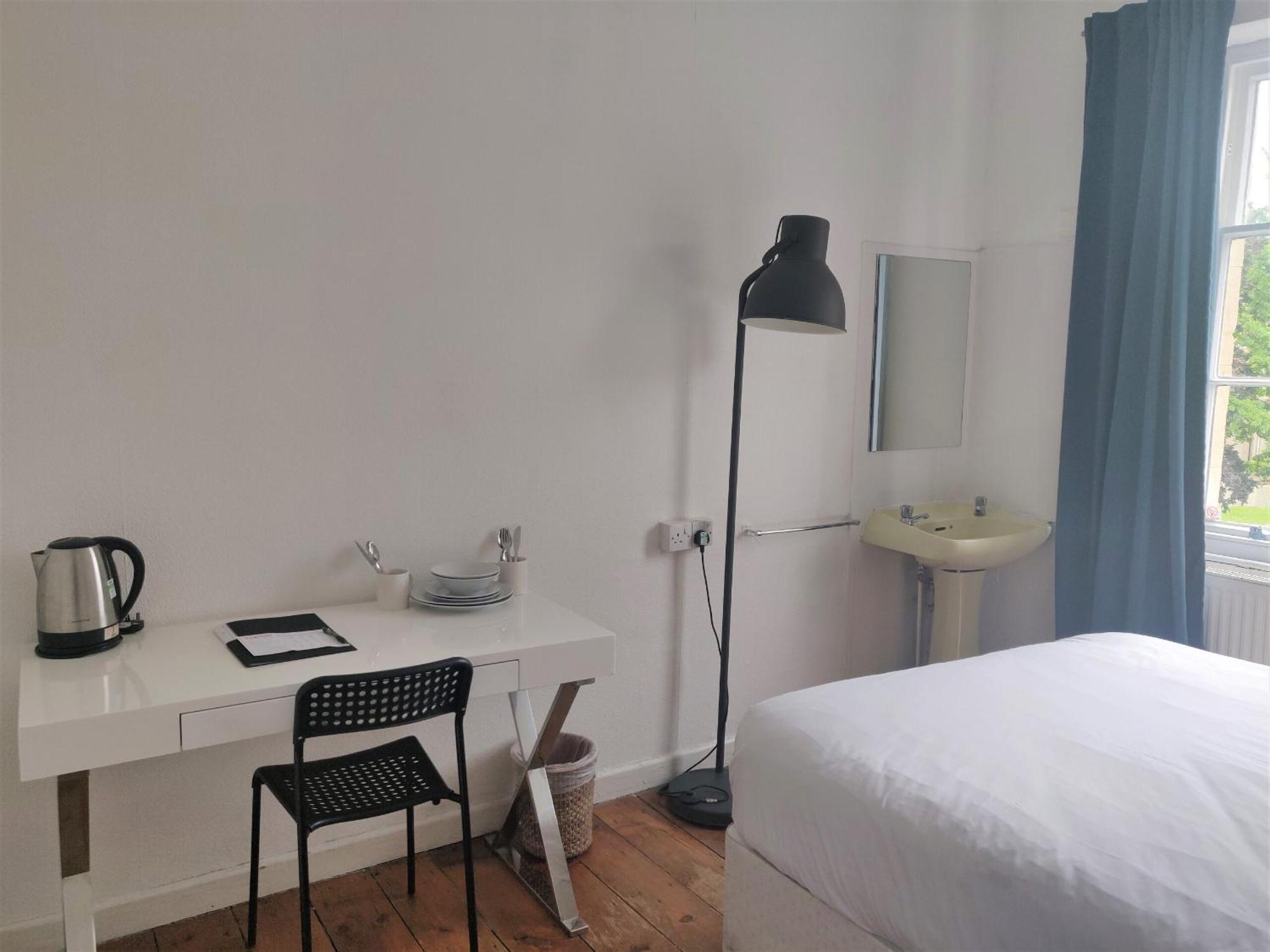 Westbourne Place Rooms - By Clifton Short Lets Бристоль Номер фото